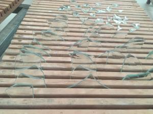 China Rectangular 5mm Custom Beveled Glass , Curve / Flat Bevelled Glass Panels factory