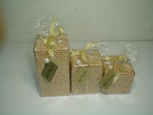 China 3x3x3&quot;/4&quot;/6&quot;paraffin gold/silver/pearl unscented Xmas square bead candle package of opp bag with printing gift card factory