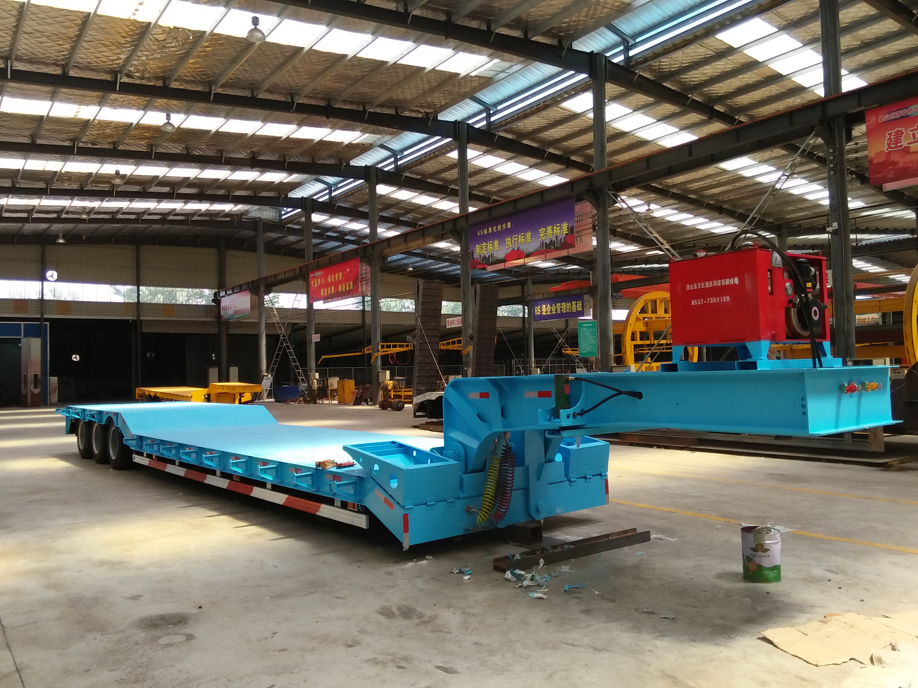 NDRC Announced Enterprise 2 Axle Loader Low Bed Lowboy Trailer with Air Suspension