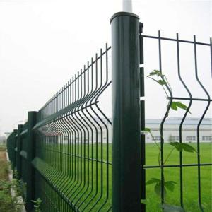 China 1730mm Installing Welded Wire Fence With Metal Posts Hot Dip Galvanized factory