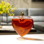 Lead Free Screw Cap Heart Shaped Glass Wine Bottles