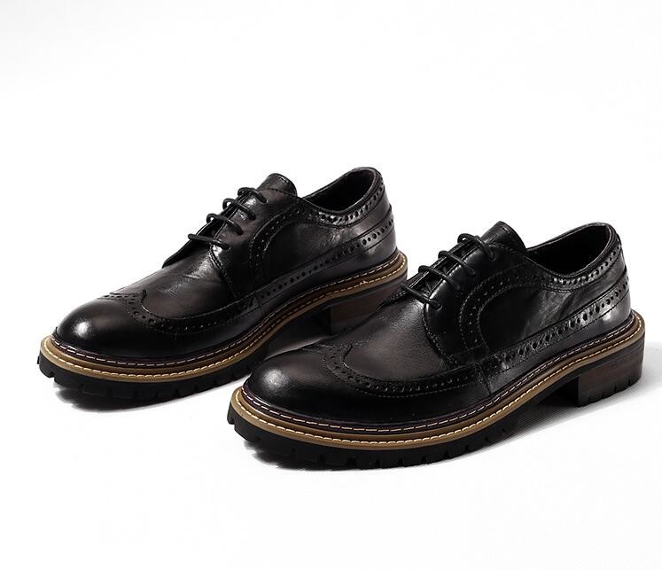 Men Flats Gommino Driving Shoes In Suede , Round Toe Mens Black Leather Loafer Shoes