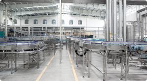 China 2.2KW Glass Bottle Filling Machine 500ml Beer Bottling Machine factory