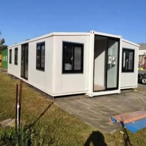 China Expandable Container House With 3 Bedrooms Living Room Kitchen &amp; Bathroom factory