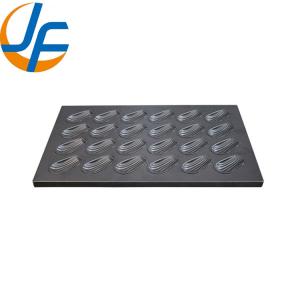 China RK Bakeware China- Oval Shape Cupcake Muffin Pan Mini Loaf Tray factory