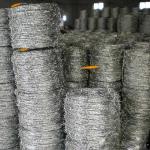 Anti Rust Galvanized Barbed Wire , Military Barbed Wire Convenient Installation