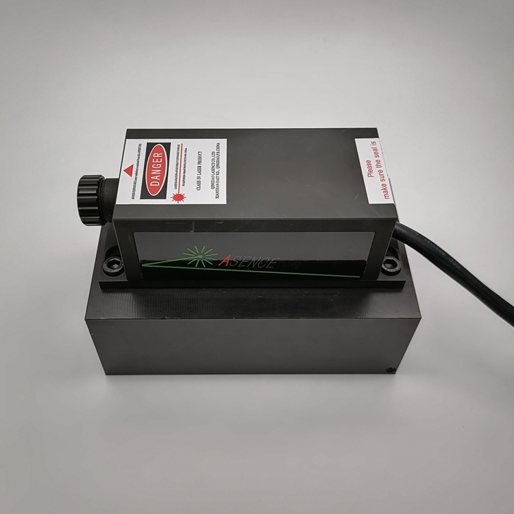 Solid State DPSS Laser with 1.8 KG Weight and 85mm Beam Height 100mW Yellow Laser