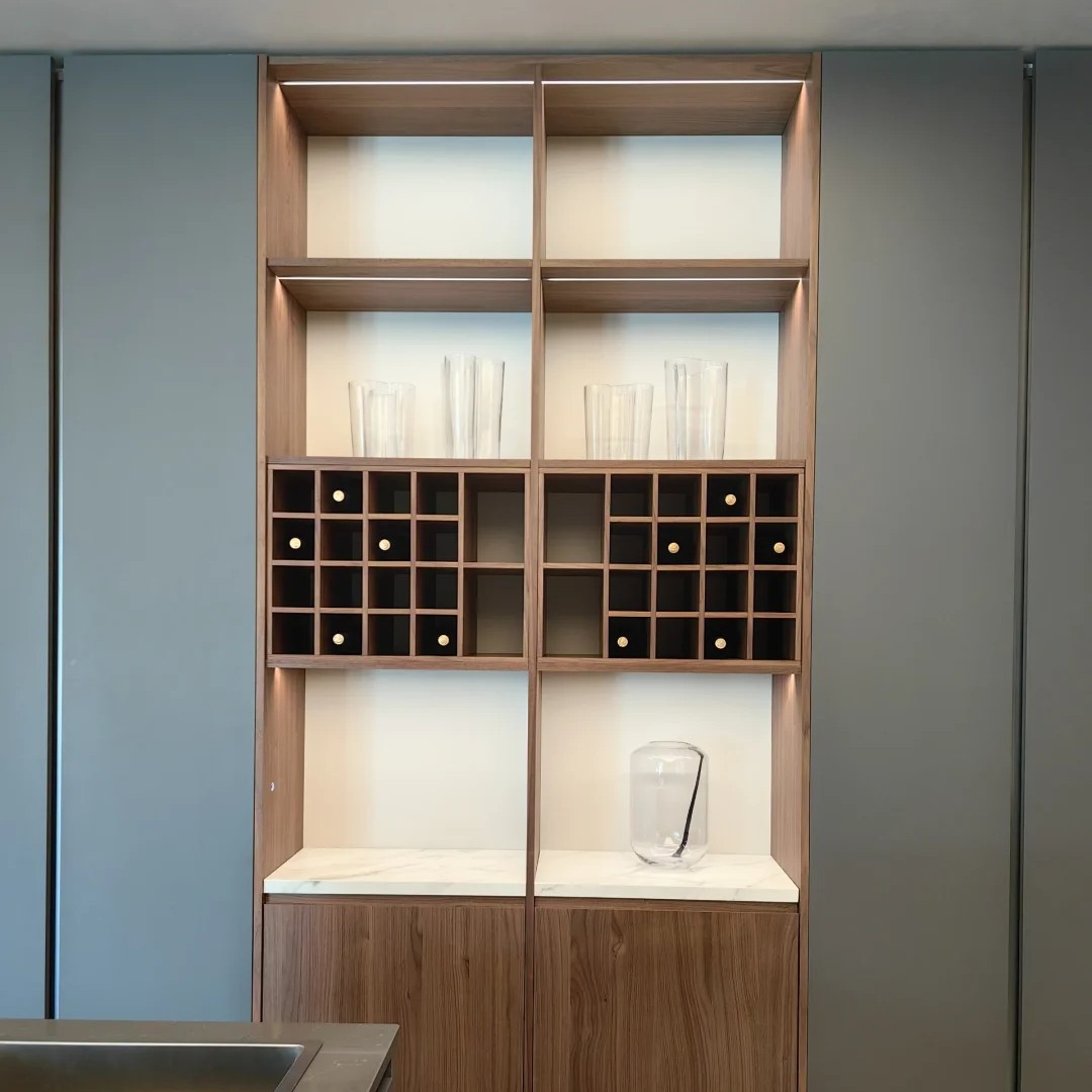 High Quality Custom Kitchen Designs Glossy Kitchen Cabinets For Home Furniture Kitchen Cabinets Direct Manufacturer