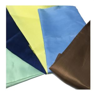 110gsm Anti Static Polyester Fabric 2/3 Twill Woven Style For Biopharmaceutical