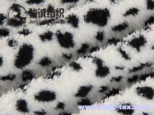 China Hot sell leopard print velveteen/shu velvet for pajamas fabric and apparel factory