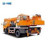 8 Ton Truck Crane Dongfeng Chassis with Straight Arm Crane