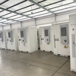 China 125Kwh 261kwh Lifepo4 Battery Industrial Commercial Energy Storage Cabinet on sale