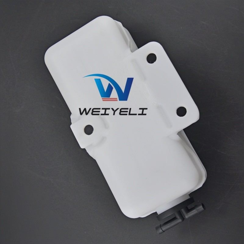 EC55B EC55C EC60C Excavator Spare Water Tank Water Expansion Tank VOE145-46444 145-04668 Industrial Machinery Cooling Radiator Water Tank Return