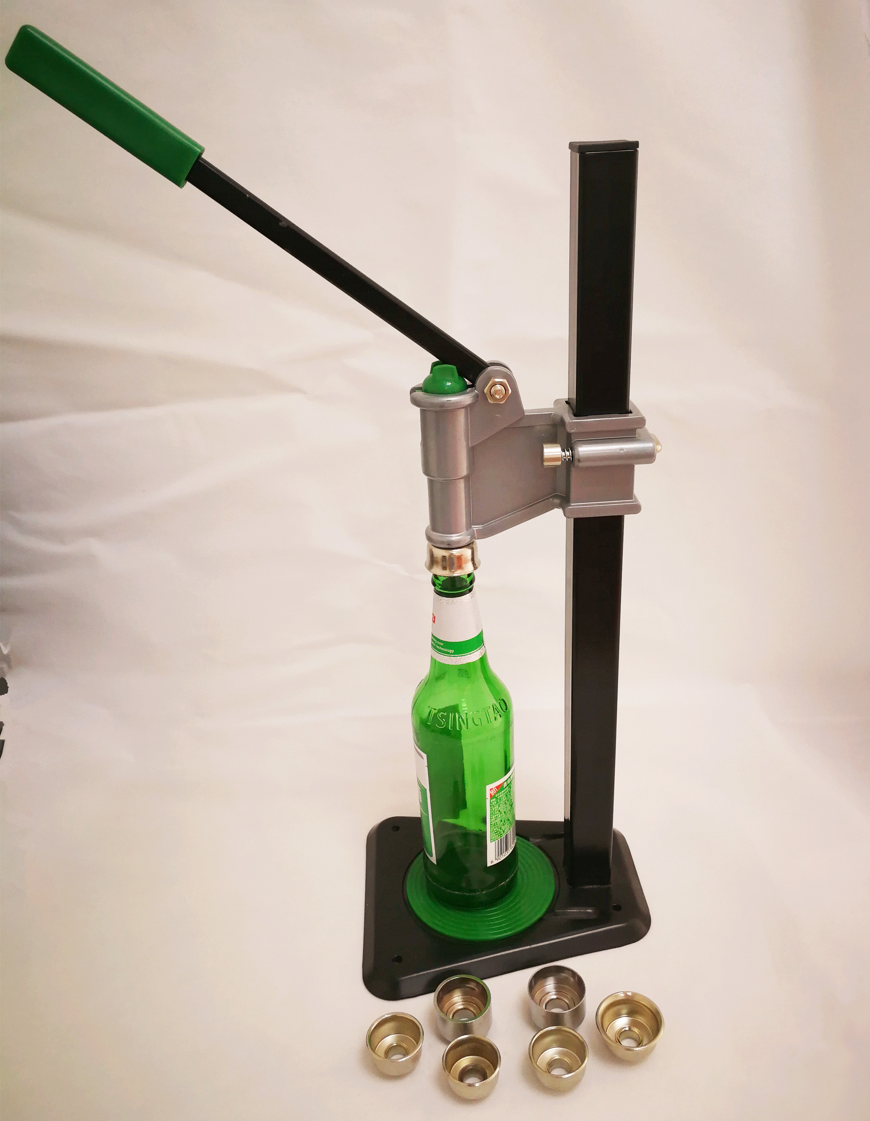 Crown Cap Manual Bottle Capper 26 - 29mm Cap Diameter With Good Sealing Degree