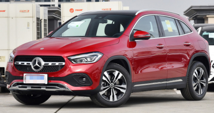 Mercedes Benz 2023 GLA 220 4MATIC Version Gasoline Compact SUV 5 Door 5 Seats