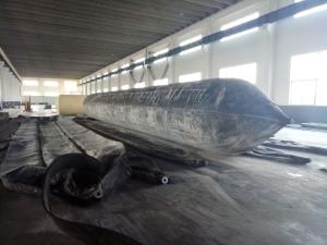 China 1.5m*15m Marine Rubber Airbags Durable For Ship Launching And Docking factory