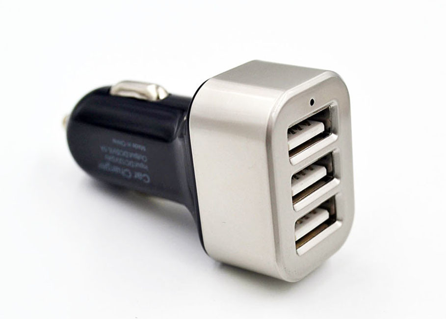 Smart IC Car Accessories Mobile Charger , 5.1A Output Vehicle Phone Charger