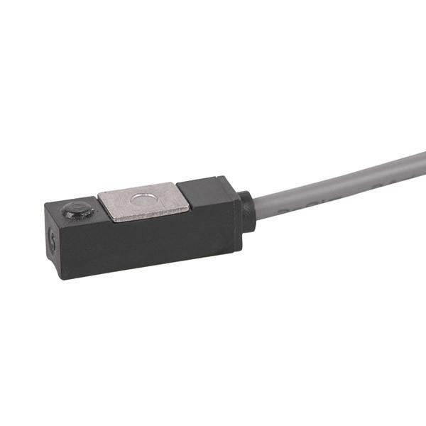 XYC - 03 Series Air Cylinder Accessories Magnetic Switch For Round Barrel