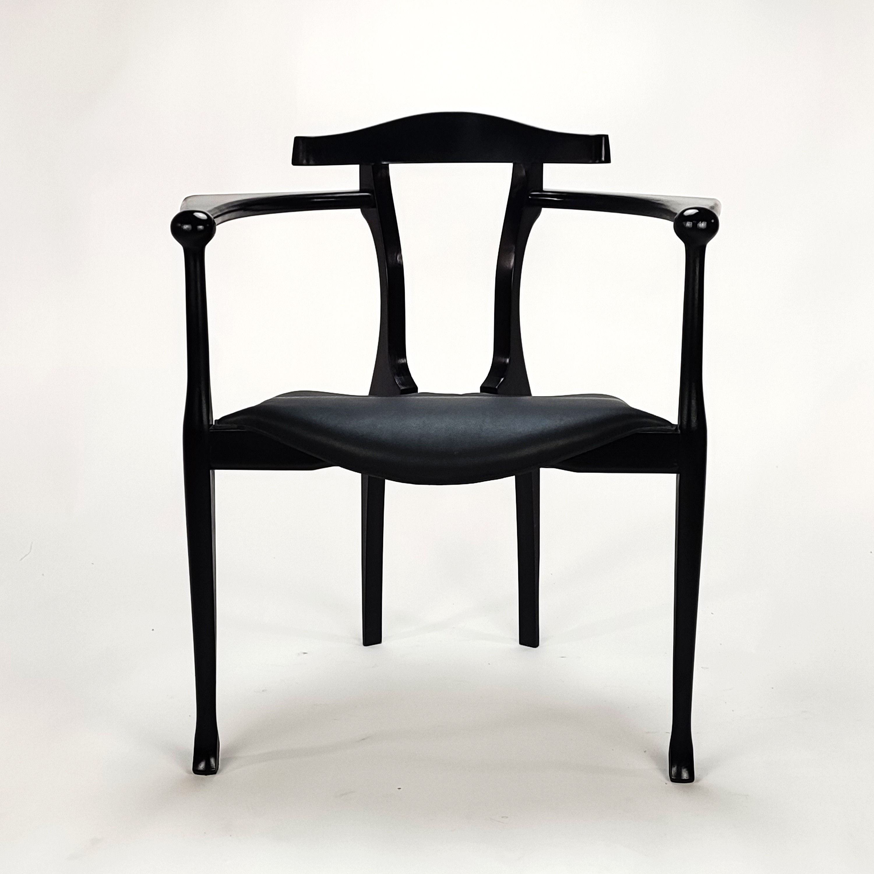 Italian Style Minimalist Hotel Restaurant Furniture Genuine Leather Solid Wood Dining Chair