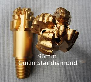 China 96mm Polycrystalline Diamond Drill Bits for Water well drilling factory