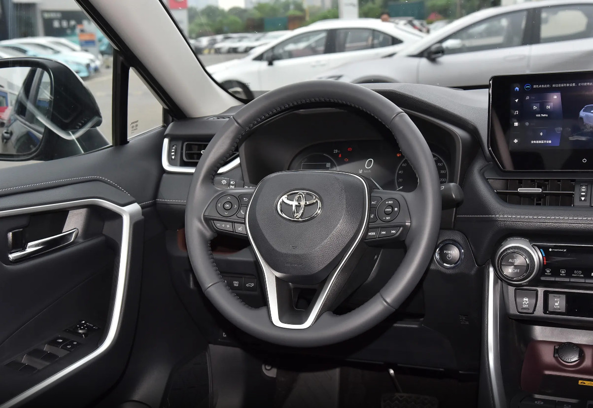 2023/2024 All-New 2.5L 178hp E-CVT 2WD Hardcore Off-Road Intelligent Electric Hybrid Compact SUV For Toyota RAV4