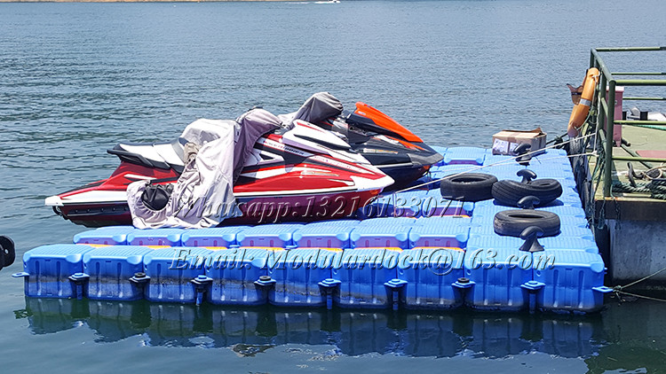 Plastic Pontoon V Floats For Jet Ski Dock