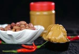 China Nutritional Healthy Flavored Chunky Creamy Pure Peanut Butter factory