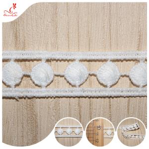 China Milk Silk Pom Pom Lace Trims Bilateral Border For Bed Home Textiles factory