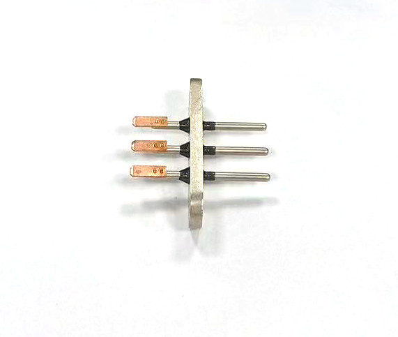 45 Steel Hermetic Compressor Terminals 10A-30A Sintered Seal Terminals
