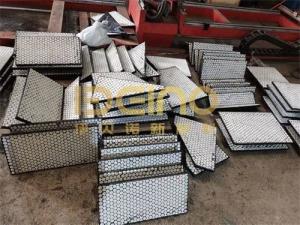 China Hot Vulcanization Alumina Ceramic Tile Wear Liners No Sticking factory