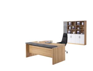 China Amerian Walnut Wooden Office Manager Desk With 5 Years Warranty factory
