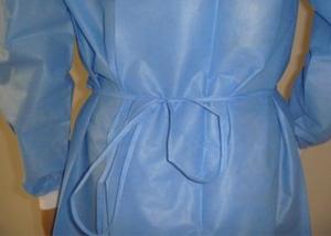 China Excellent Tensile Disposable Protective Gowns High Structure Strength factory