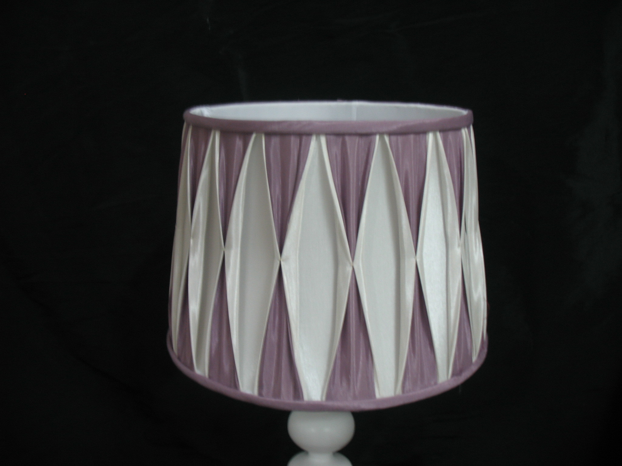 OEM ODM 3 Colors Pleated Hand Gathered Silk Lampshade