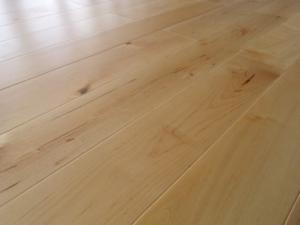China China Birch Solid wood flooring, real solid, natural color, ABCD grade, factory