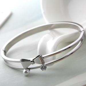 China Beautiful Bowknot Women Bracelet Jewelry , Stainless Steel Diamond Bangle,Pearl Stainless Steel Bracelet factory