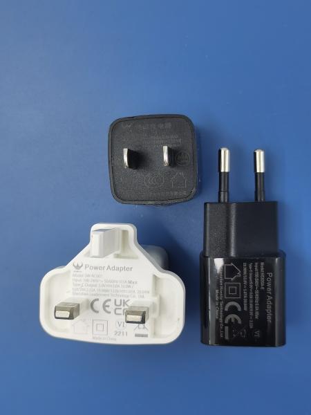 Portable Charging USB Wall Charger with 2.22A Output Current CE/FCC/ RoHS