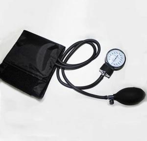China Plastic Nylon Pressure Infusion Bag 1000ml with Aneroid Gauge factory