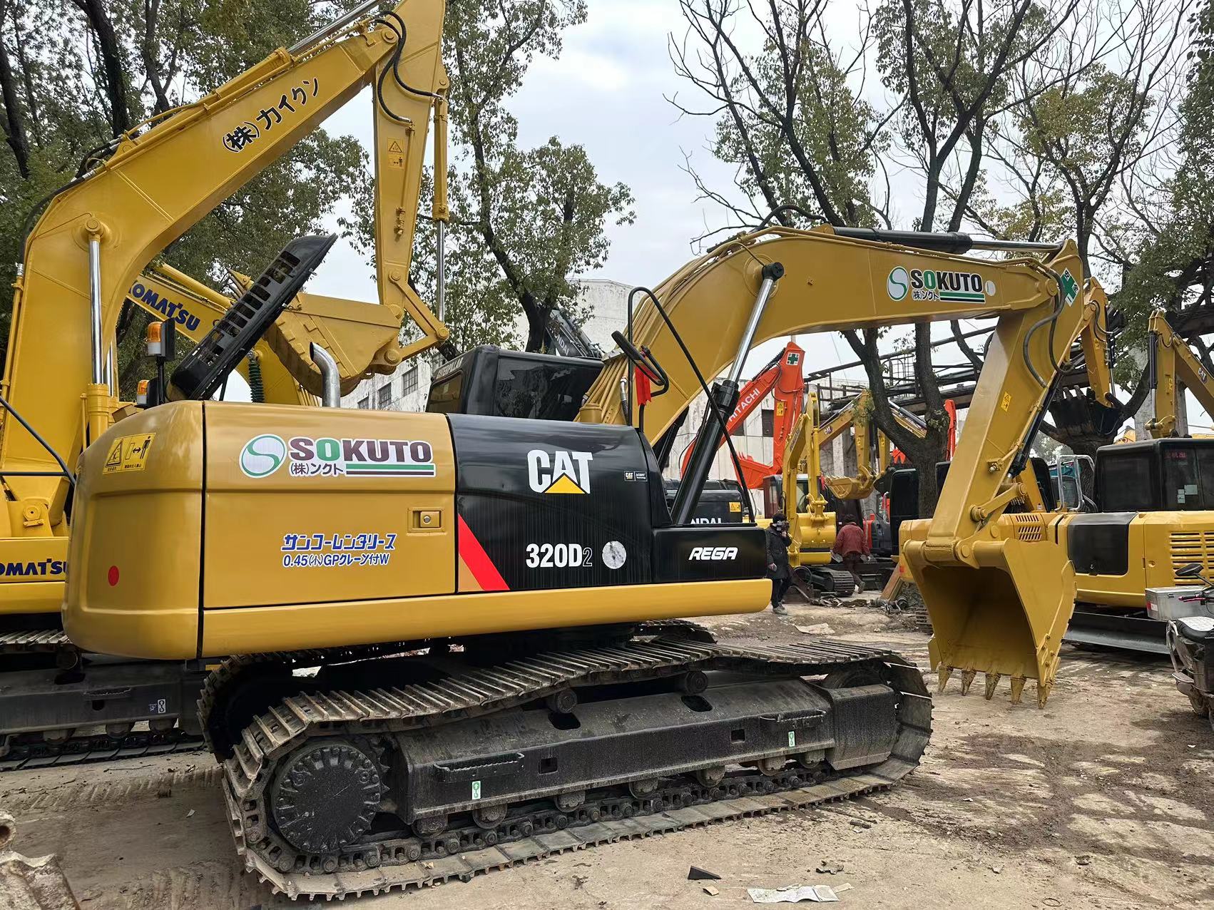 2022 Year Model Cat 320D2 Excavator for Selling in Japan Japan Made 1000 Working Hours