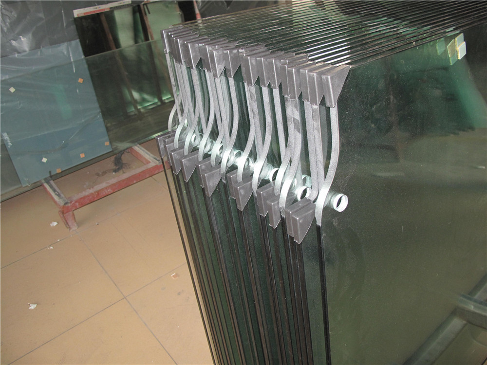 Flat Shape Building Tempered Glass Cutting Customized Logo