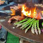 Customized Rust Resistant Steel BBQ Grill With Easy Assembly Camping Bbq Stove