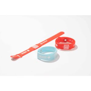 Customized Adjustable Silicone Rubber Wristband Silk Screen Printing