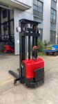 Container Electric Forklift Stacker 1.5 Ton Light Weight Full Electric Pallet