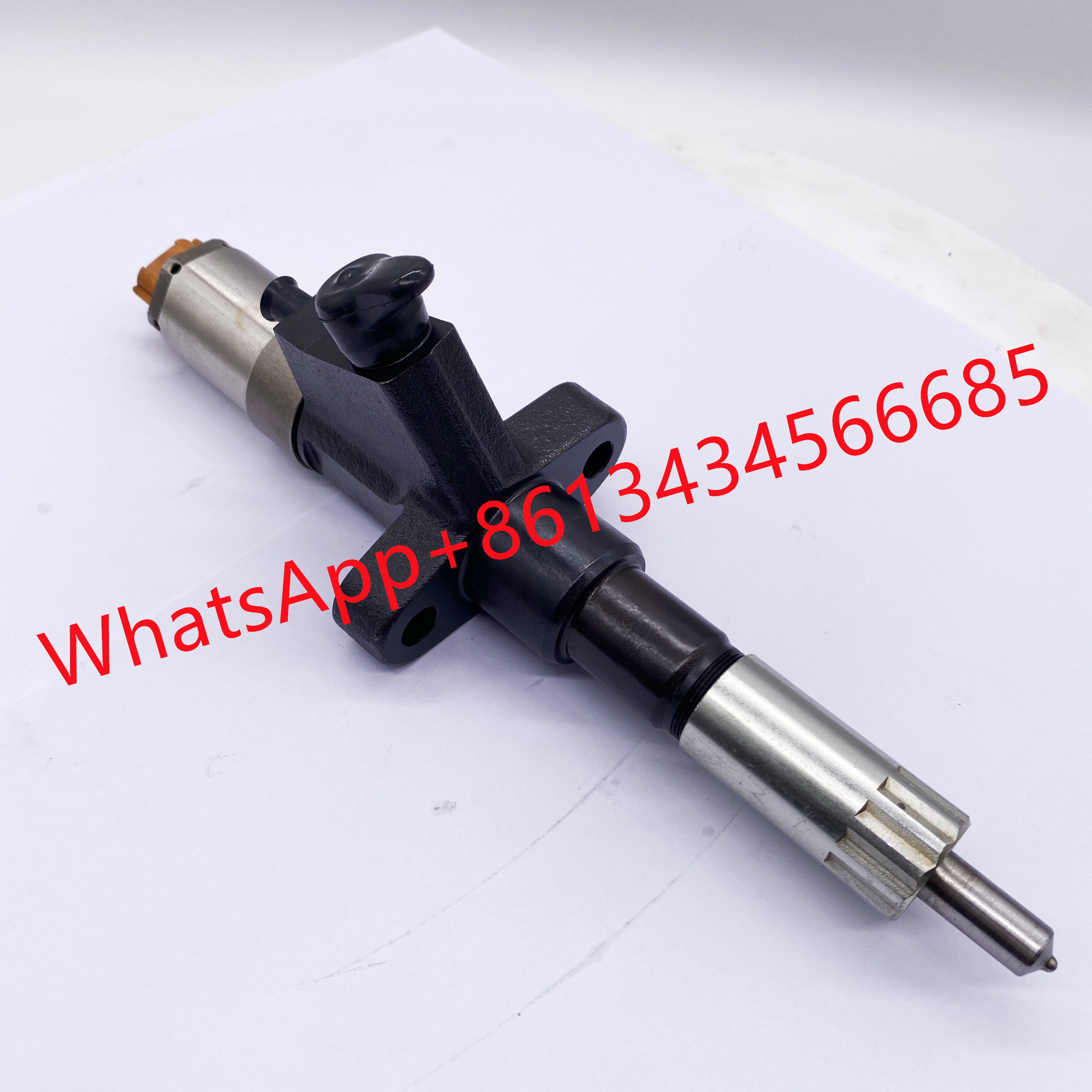 Common Rail Diesel Fuel Injector 095000-0220 095000-0221 095000-0222 For Isuzu 6Sd1 1-15300347-3