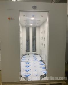 China Fully Automatically Personnel air shower pass through shower box factory
