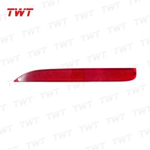China Twt 81910-33040 8192033030 Auto Car Head Rear Bumper Lamp Reflex Reflector for Toyota Camry Hybrid 2017-2021 Asv70 Axva70 Axvh7# factory