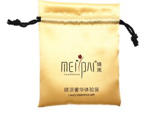 China 7x9cm (2.7x3.5inch) Jewelry Drawstring Pouch Promotional Small Gold Satin Bag With Logo Fabric Drawstring Gift Bags factory
