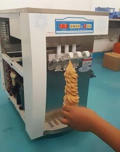 China 28L/Hour Oceanpower economical 3 flavors table top soft serve ice cream Machine factory