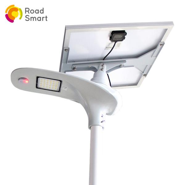 IP65 Solar LED Street Light , Solar Powered Led Parking Lot Lights Long Service