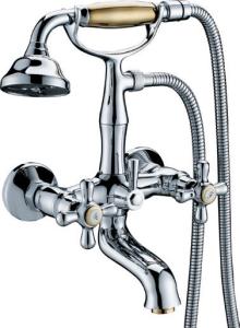 China Classic Wall Mounted Bathtub Mixer Taps / Hot Cold Two Handle Brass Faucet factory