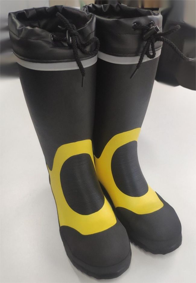 OEM Rubber Mining Industrial Safety Gumboots Anti Slip Waterproof EU37 - 47
